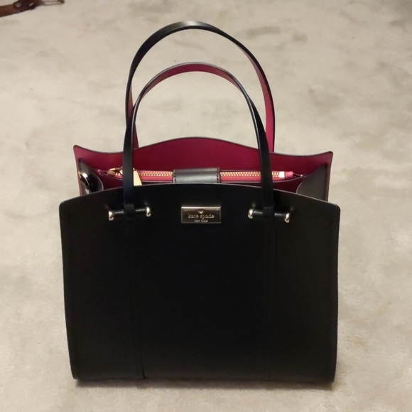 kate spade Handbags - Kate Spade purse